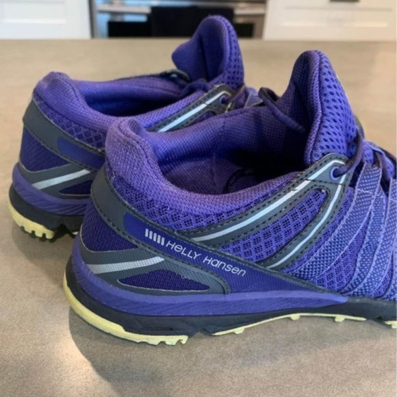 helly HANSEN terrak sneakers. HELLY grip for hiking, walking, trekking. Purple - Picture 5 of 10